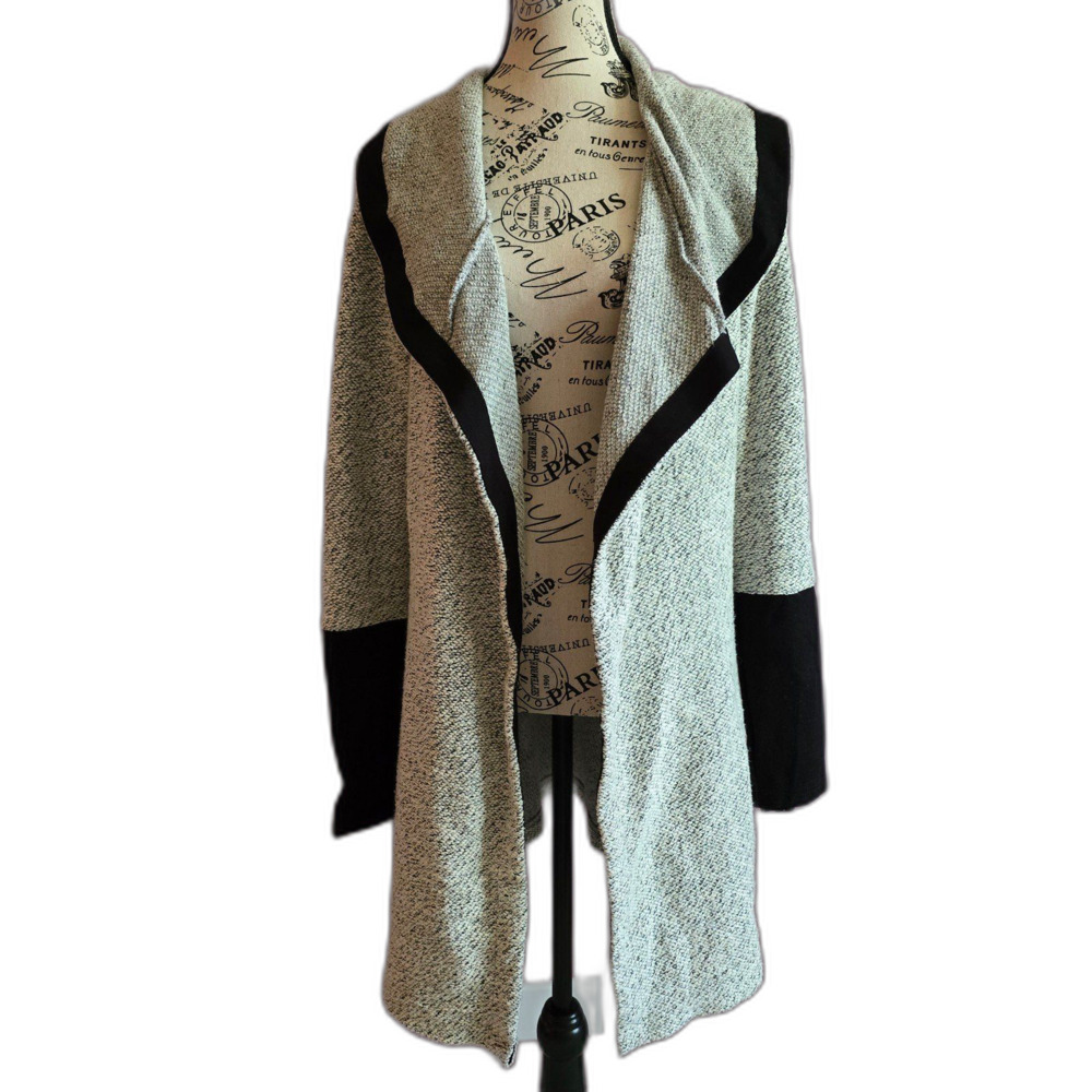 blanc noir Black and Cream Open Front Cardigan